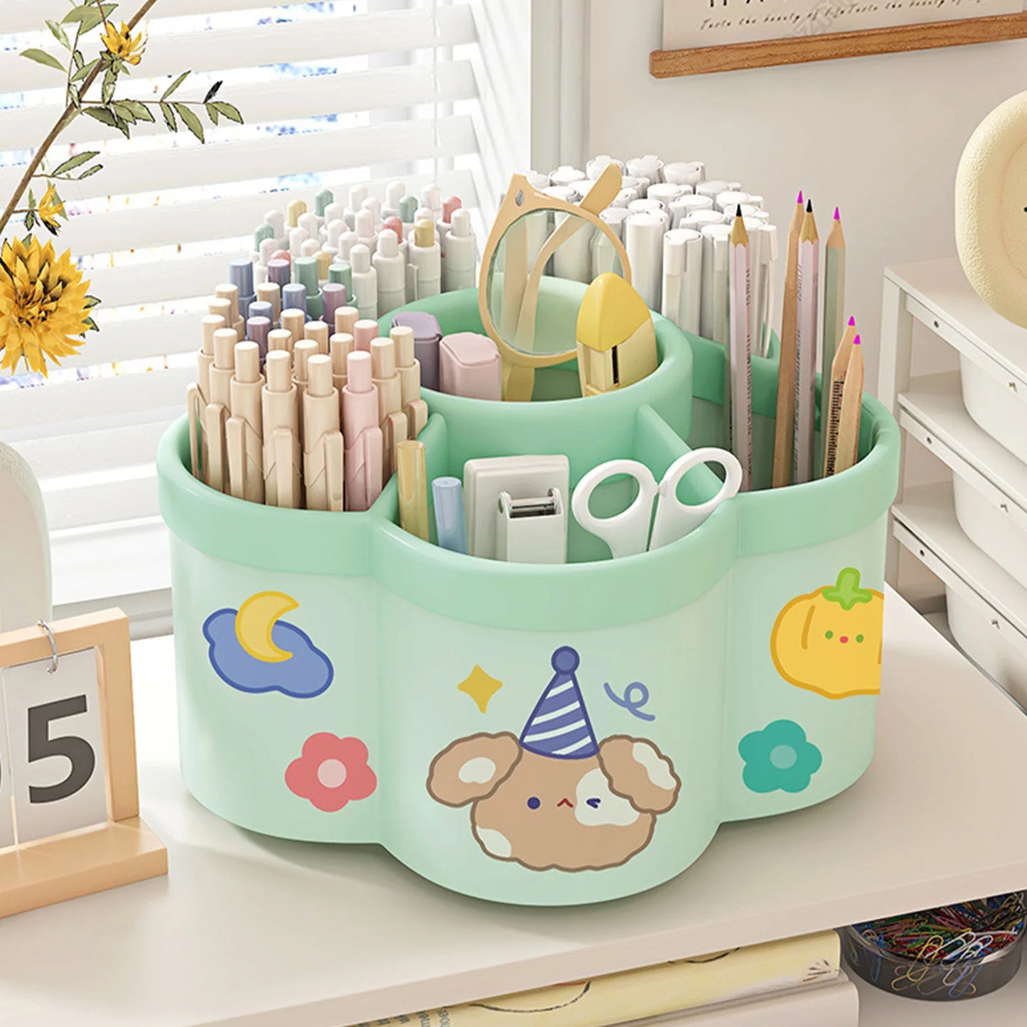 Rotating Pen, Cosmetic Brush & Accessory Holder.